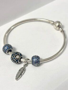 Pandora Sterling Silver Bangle + 4 Pandora Charms (Excellent Condition)